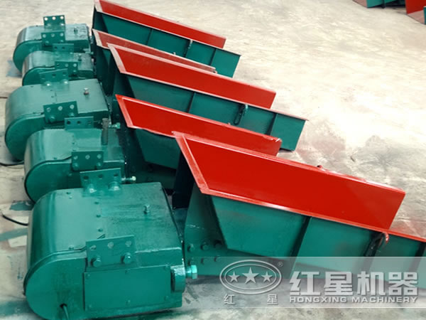 不同型號電磁振動給料機 不同型號電磁振動給料機