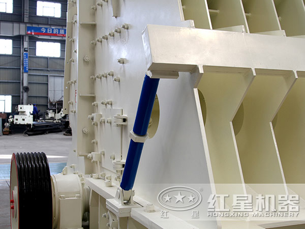 想要高產穩(wěn)產優(yōu)產——選擇反擊式破碎機，演繹一出破碎好戲