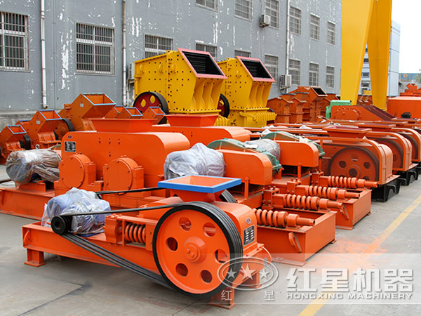 齒輥破碎機(jī)實拍圖