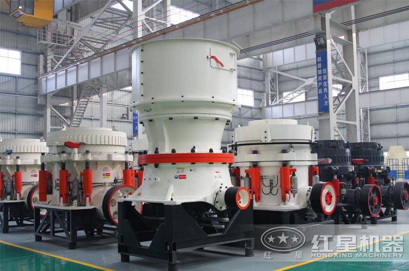 時產(chǎn)200噸破碎篩分設(shè)備有哪些？有破碎篩分設(shè)備生產(chǎn)視頻看嗎