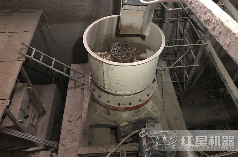 建筑垃圾破碎生產(chǎn)現(xiàn)場(chǎng) 建筑垃圾破碎生產(chǎn)現(xiàn)場(chǎng)