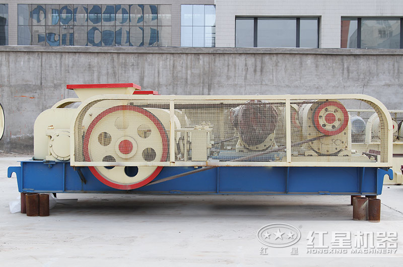 制砂選對(duì)輥破碎機(jī)還是沖擊式制沙機(jī)？