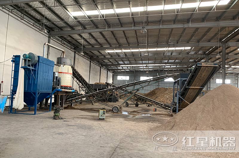 立式板錘制砂機規(guī)格、產(chǎn)量及結構原理