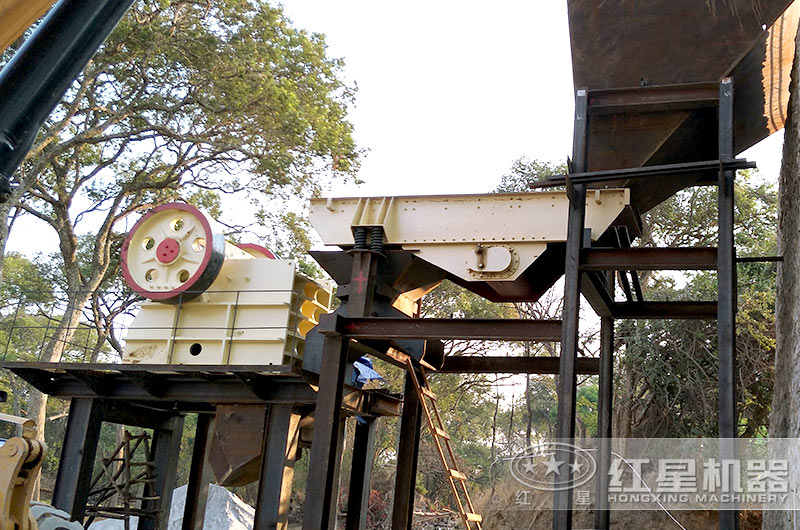 1000*1200顎式破碎機(jī)的價(jià)格是多少錢一臺(tái)？