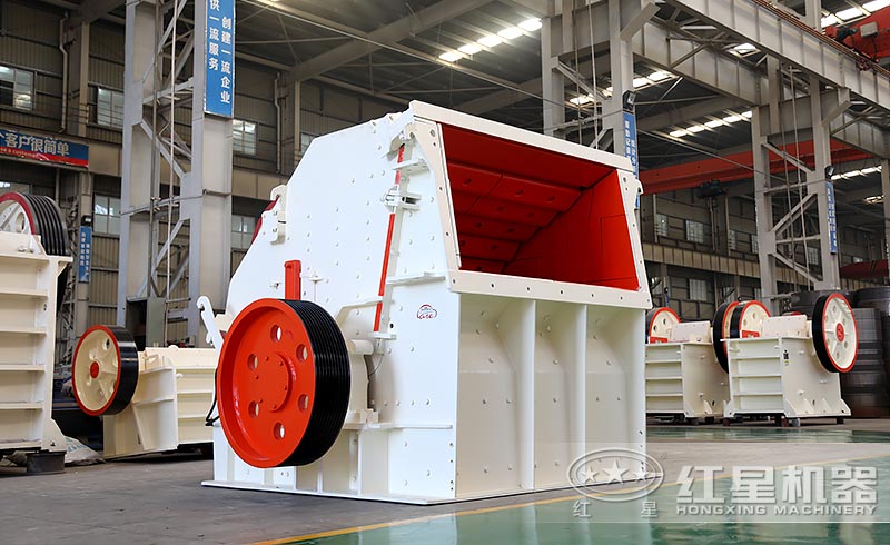 想買一臺破碎礦石的1315反擊破，多少錢？廠家給送貨嗎？