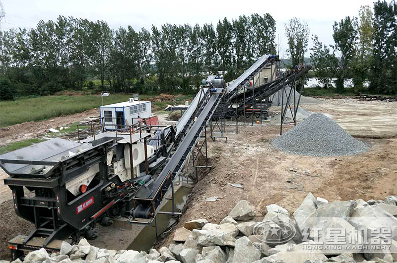 移動(dòng)式破碎機(jī) 移動(dòng)式破碎機(jī)