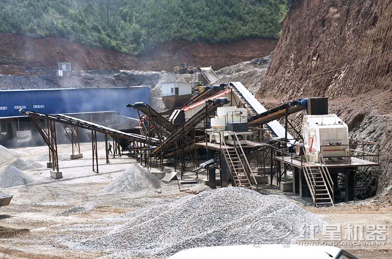 石膏制砂機(jī)工作現(xiàn)場(chǎng)圖片