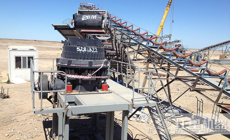 復(fù)合圓錐破碎機(jī)生產(chǎn)現(xiàn)場 復(fù)合圓錐破碎機(jī)生產(chǎn)現(xiàn)場