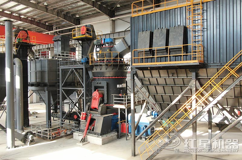 立式磨粉機(jī)工作現(xiàn)場(chǎng)圖片 立式磨粉機(jī)工作現(xiàn)場(chǎng)圖片