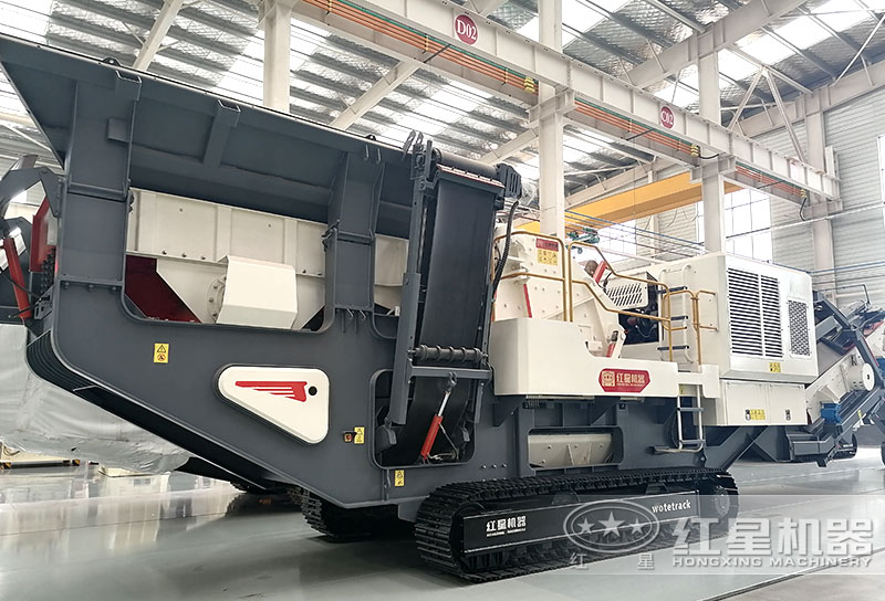 履帶移動制砂機(jī)，濕地、爬坡無障礙