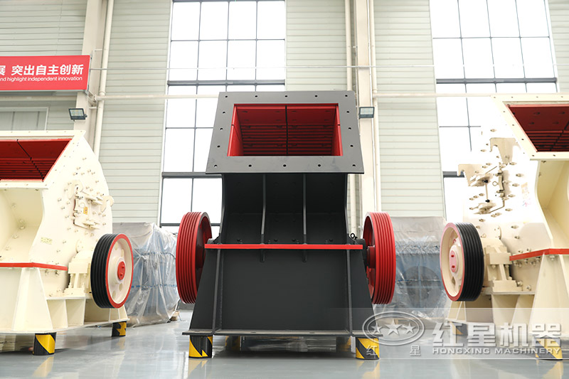 鵝卵石制沙機(jī)型號時產(chǎn)300噸有哪些，一臺價格多少？附視頻