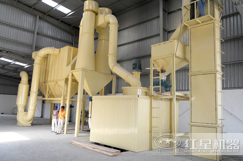 三環(huán)中速微粉磨現(xiàn)場(chǎng) 三環(huán)中速微粉磨現(xiàn)場(chǎng)